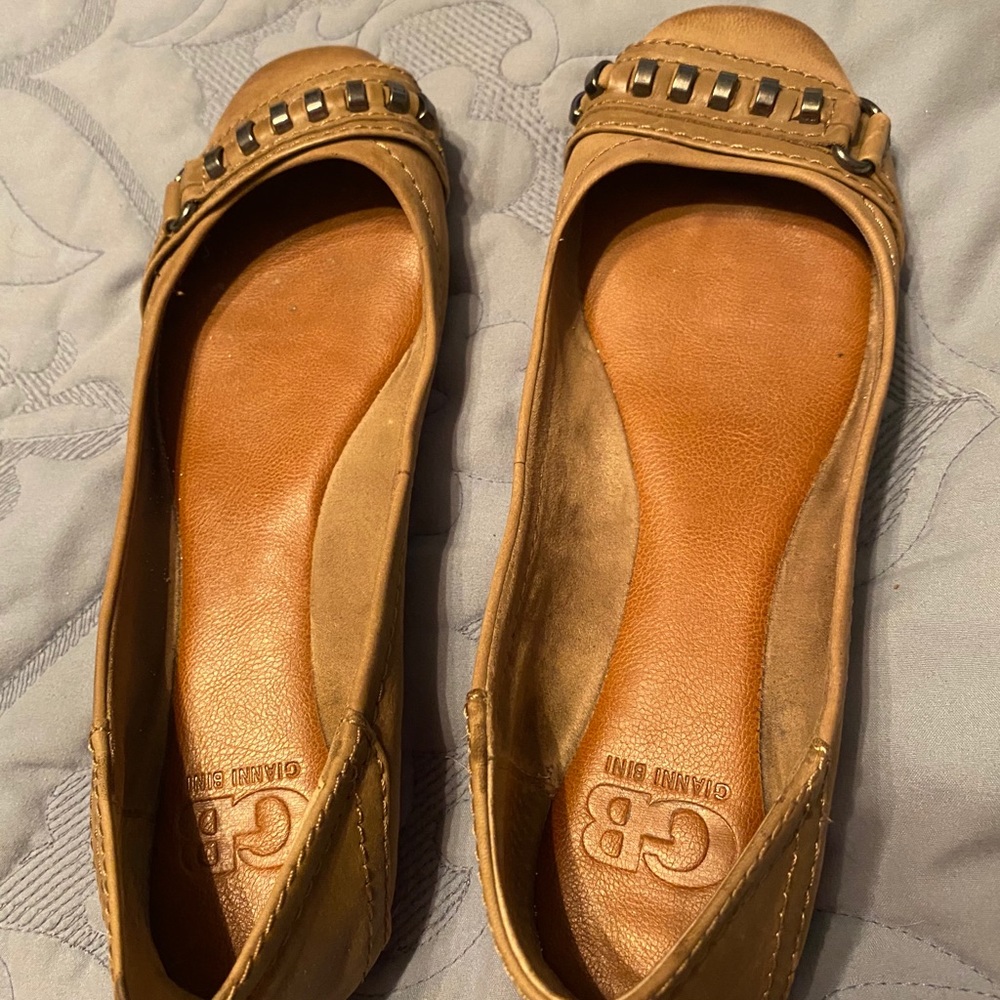 Gianni flats